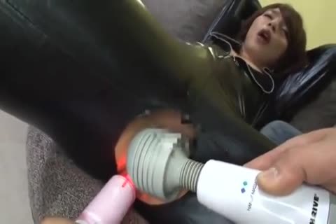 Asian Tgirl Haves Fun In Masturbation