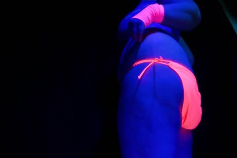 mama Is A Rave serf: Mesmerize Bukkake