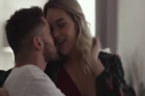 Ts Emma Enjoys Giving Dudes Dick A Blowjob