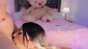 Gorgeous Shemale Wants Sucking Cock All Night